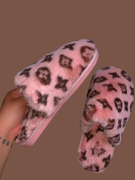 Louie slippers hot sale